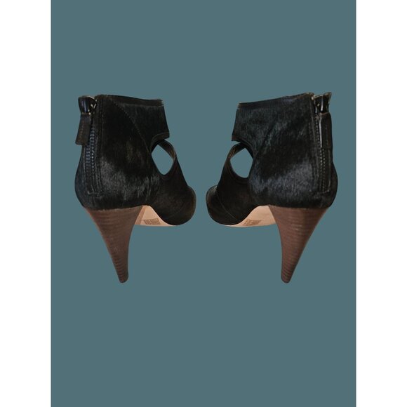 Elie Tahari Isadora Genuine Calf Hair Peep-Toe Cutout High Heel Booties 10.5 M - Picture 9 of 13